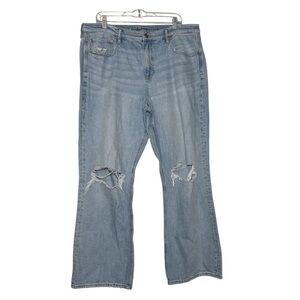 American Eagle 90's Bootcut Jeans Distressing Ripped Knees Size 18 Lighter Blue